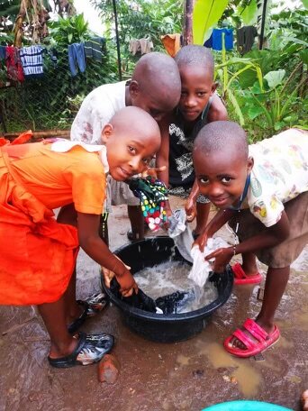 Children from the Working Angels program